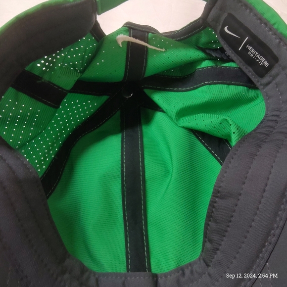 NWT Nike Golf – Dri-FIT Swoosh Perforated  - Picture 8 of 11